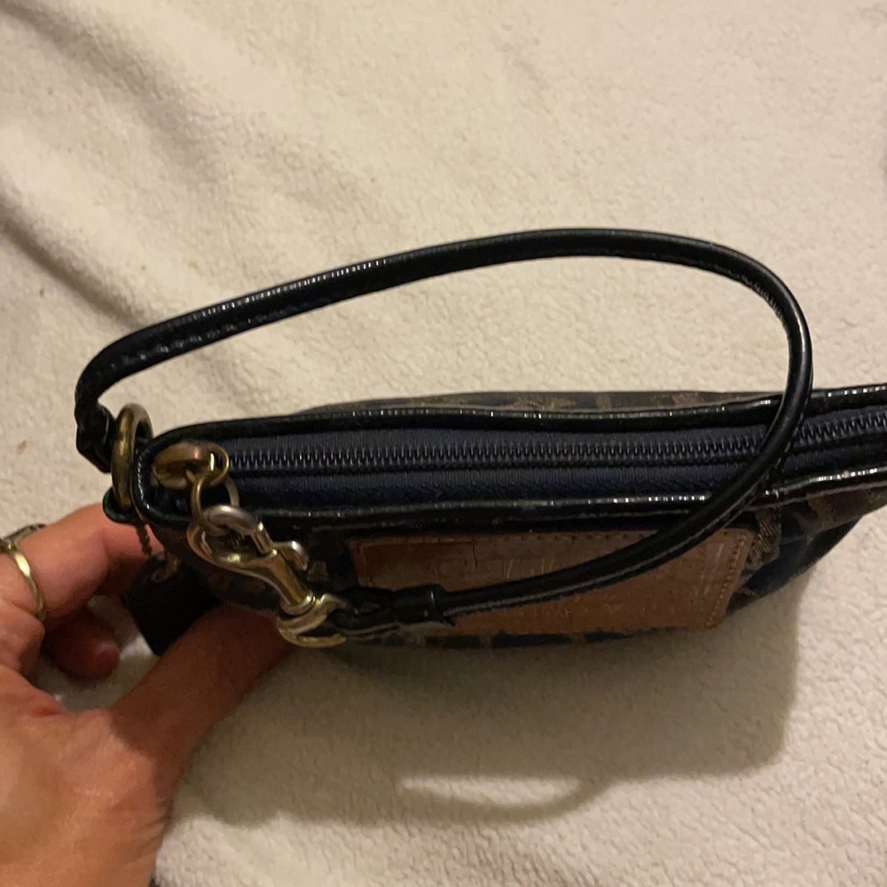 Coach coin purse - Picture 5 of 8
